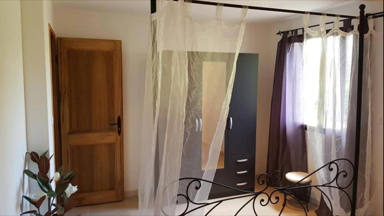 Appartement Caroline Сота Екстериор снимка