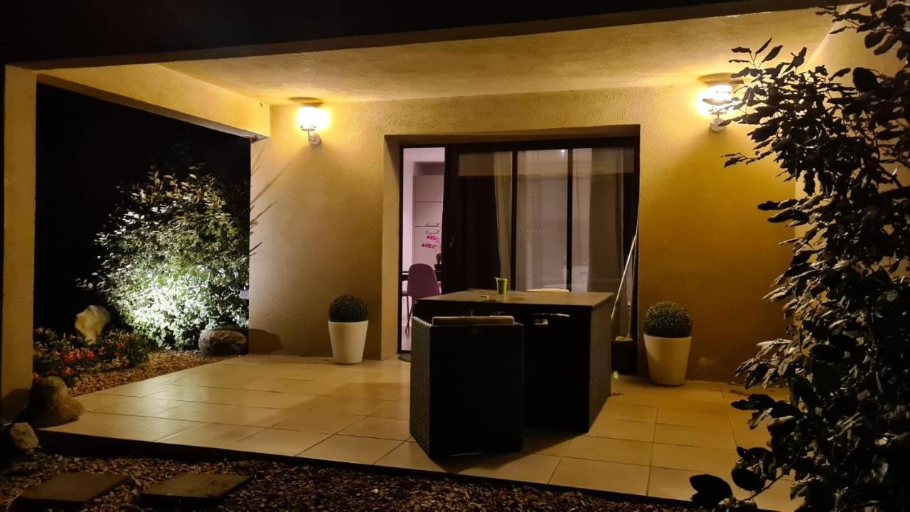 Appartement Caroline Сота Екстериор снимка